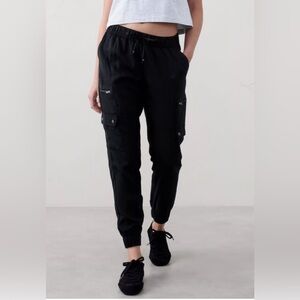 Banana Republic Black Pull On Waist Cargo Pocket Crop Joggers Sz Small Y2K Punk